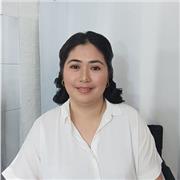 English tutor who teaches English of all ages.